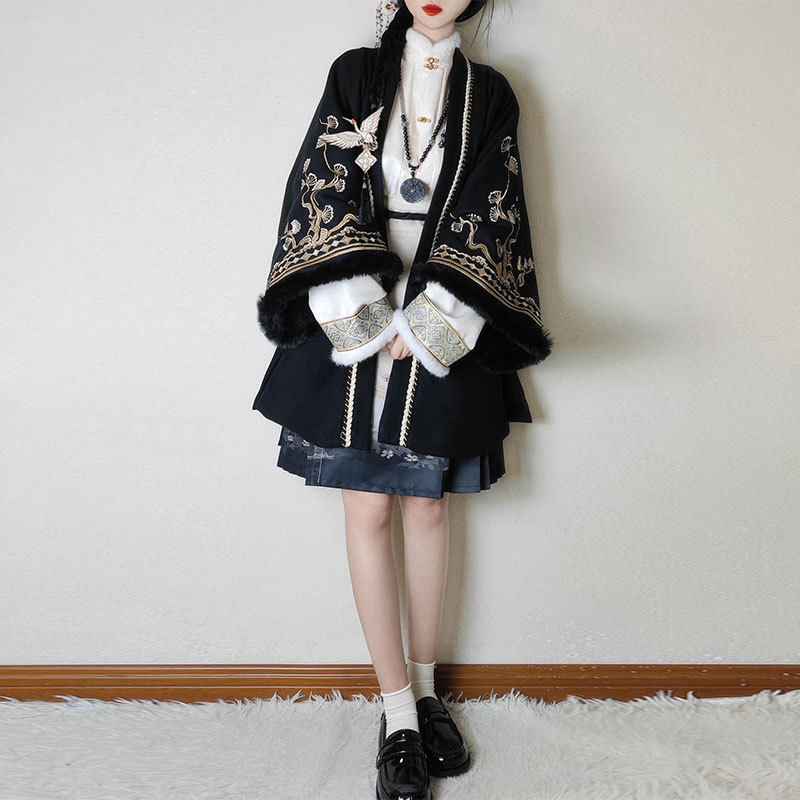 汉虞葵汉服女【黑云鹤】加绒小香风千金感重工刺绣汉元曹县绣花