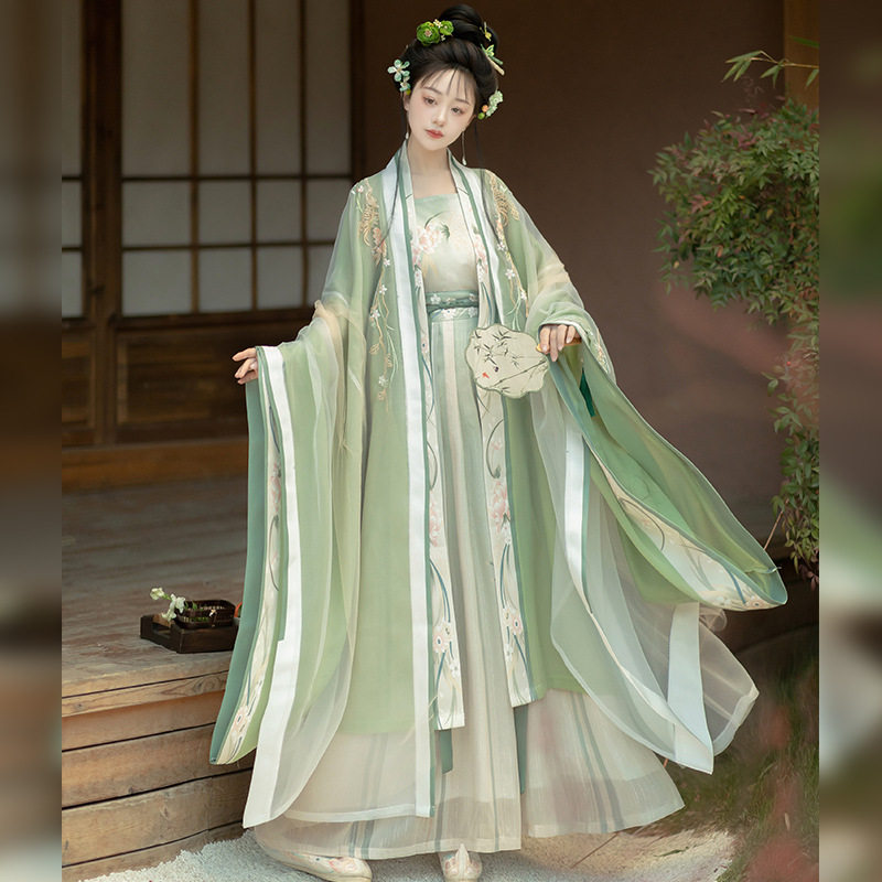 洛竹服饰宋制渐变绣花对襟大袖衫吊带一片齐腰百褶裙汉服女民族风