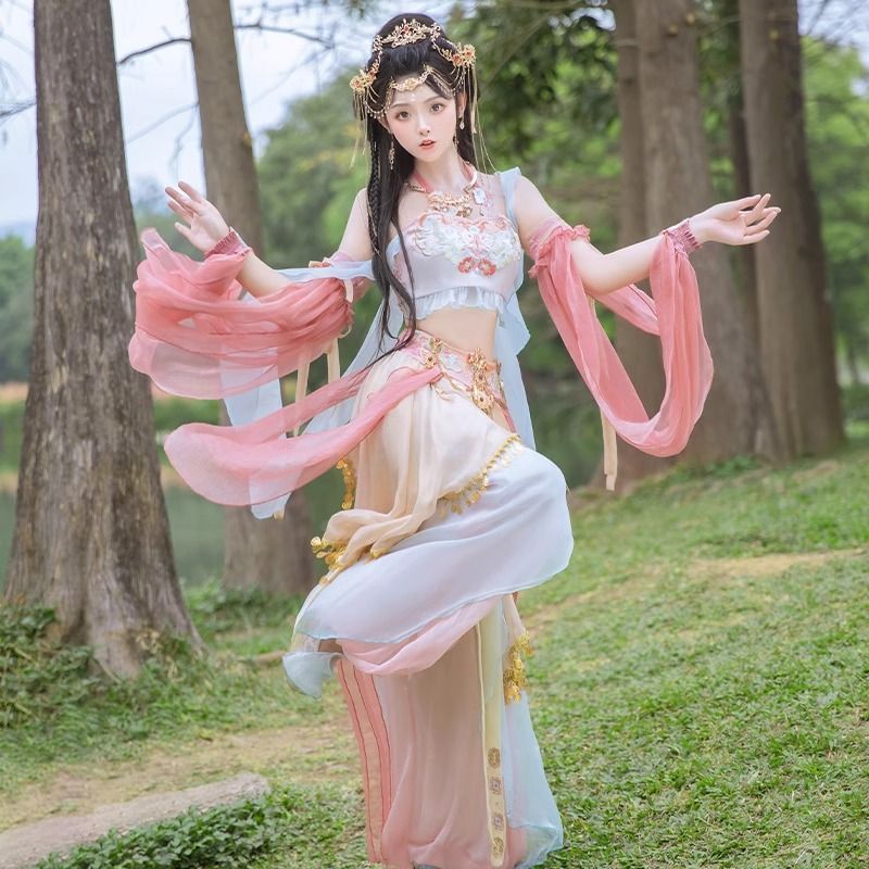 敦煌飞天汉服女异域风情傣族舞蹈演出服装新款西双版纳西域写真