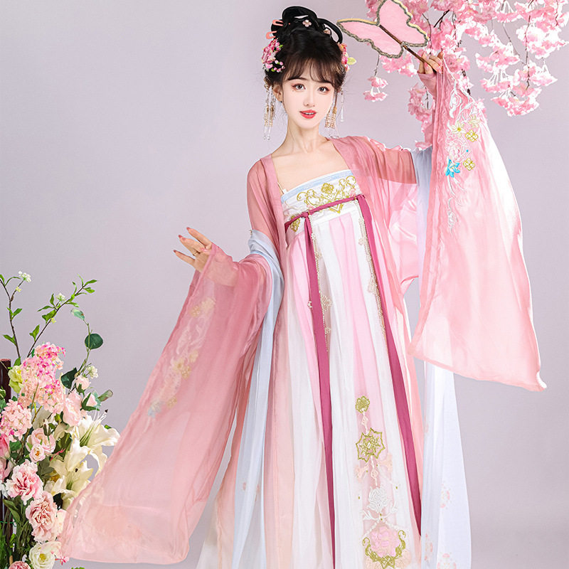 原创2026新款汉服女刺绣诃子裙改良汉元素齐胸唐古装制春秋款套装