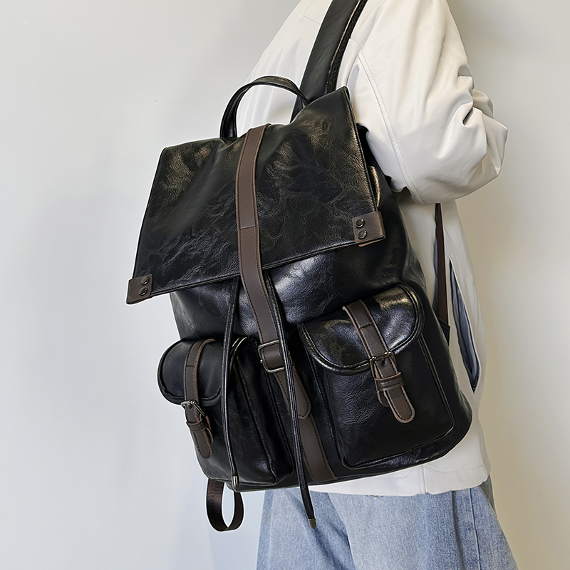 商务通勤电脑背包男大学生书包