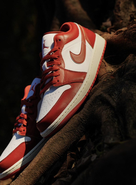 Nike耐克Air Jordan 1 Low AJ1复古做旧低帮篮球鞋553558-072