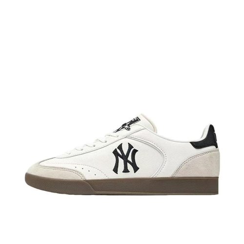 MLB 26年新款NY纽约洋基皮质板鞋情侣百搭休闲鞋3ASXCB16N-50BKS