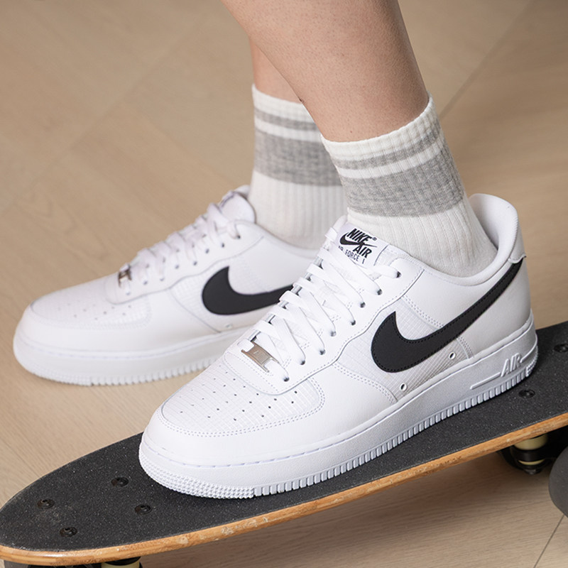 Nike/耐克 Air Force 1空军一号AF1经典运动休闲鞋板鞋II1549-100