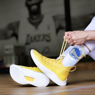 8萌神啊薛男女情侣运动篮球鞋 UA库里Curry Armur 安德玛Under