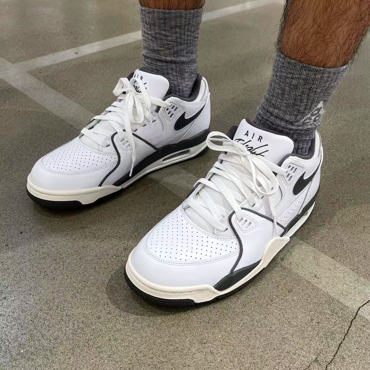 耐克/Nike耐磨防滑篮球鞋