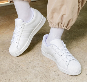 阿迪达斯/Adidas Superstar 纯白经典复古女子贝壳头板鞋 EF5399