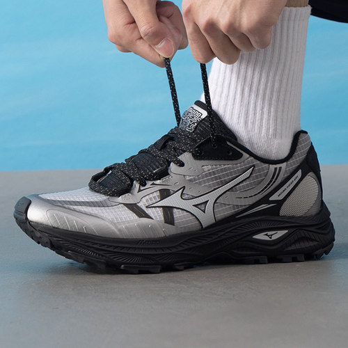 美津浓/Mizuno RACER ADV 轻便跑步秋季运动鞋户外慢跑鞋D1GH2412