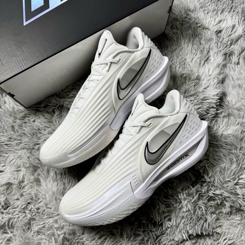 Nike/耐克 GT Cut3 Turbo防滑耐磨低帮篮球鞋HV9919-001