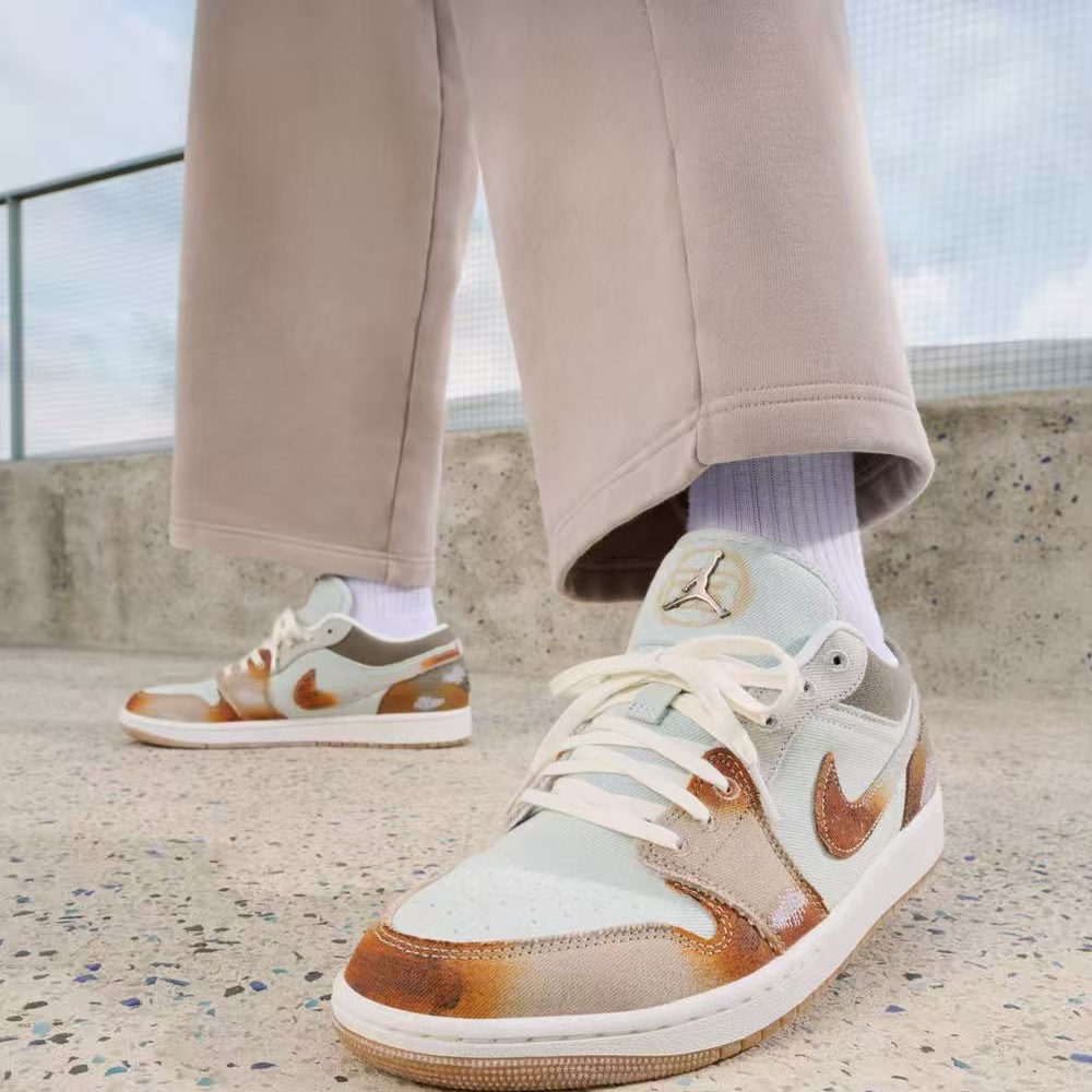 耐克AirJordan1LowSE蓝棕