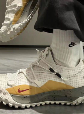 Nike/耐克 ACG Mountain Fly 马年限定 跑鞋 男款白色IQ9789-062