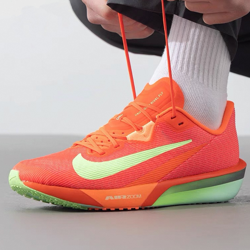 Nike/耐克Rival Fly 4舒适防滑耐磨低帮跑步鞋男款红色FV6040-600