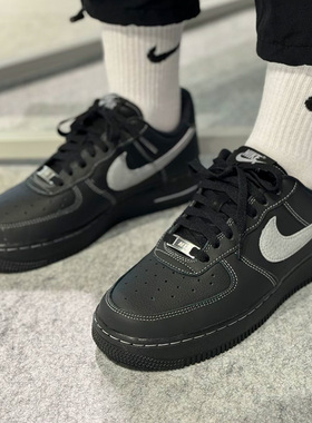 Nike/耐克 Air Force 1 '07 LV8 低帮板鞋男女同款黑色HQ2037-006