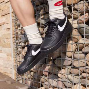 FORCE 男FZ0627 耐克 010 黑白钩板鞋 AIR 空军一号经典 NIKE 新款