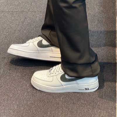 耐克AirForce1男款灰色板鞋