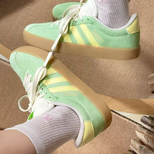 Adidas/阿迪达斯复古百搭板鞋