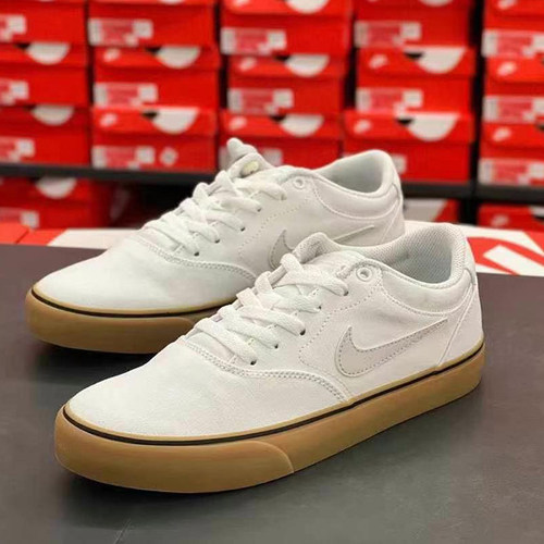 Nike耐克男女耐磨低帮滑板鞋
