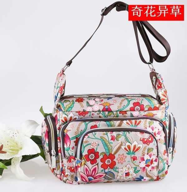 2025大容量轻便妈妈包单肩斜挎高颜值布包防水尼龙质感大包通勤包,箱包皮具/热销女包/男包,通用款女包,淘宝优惠券,粉丝福利购,淘宝优惠卷