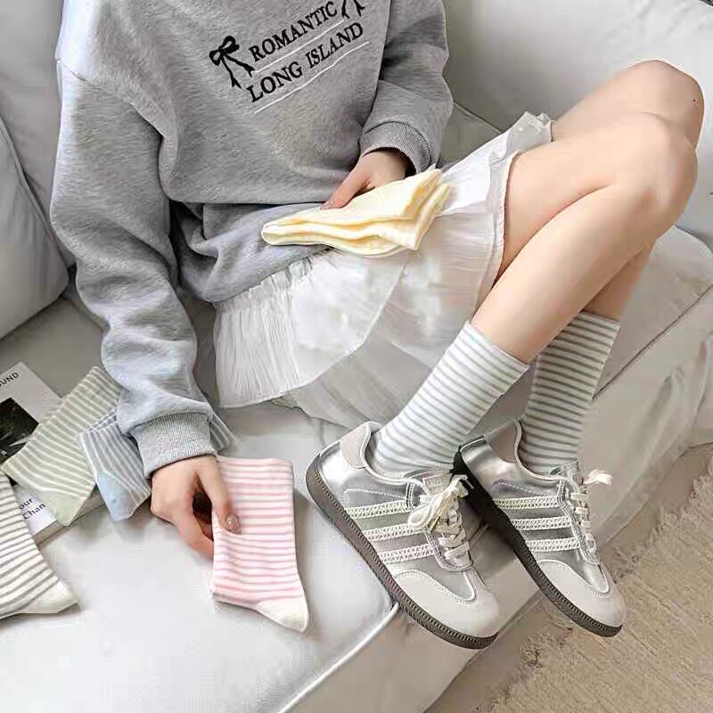 条纹袜子女中筒袜春秋薄款纯棉韩版日系蓝色ins潮糖果色夏天长袜