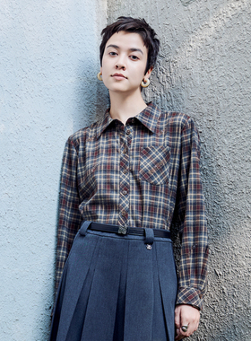 婉甸2025年冬季新品安可拉红灰米格纹衬衫1244S12SX3