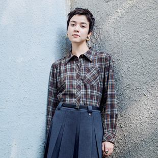 婉甸2025年冬季新品安可拉红灰米格纹衬衫1244S12SX3