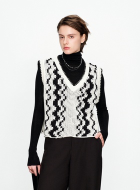 婉甸2025春季新品黑白色无袖毛织套头衫百搭风针织衫1241W12DY2