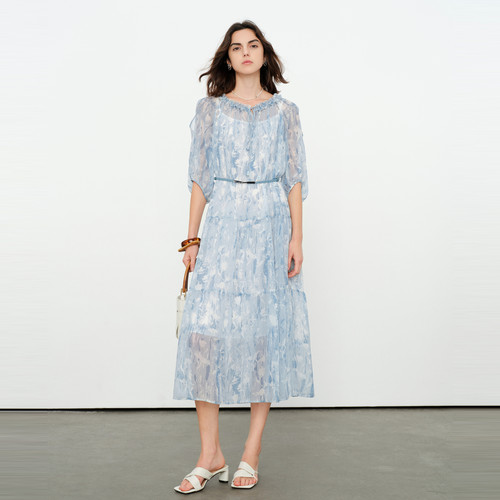 婉甸2026夏季新品花影波光蓝两件套连衣裙1252N42HD5