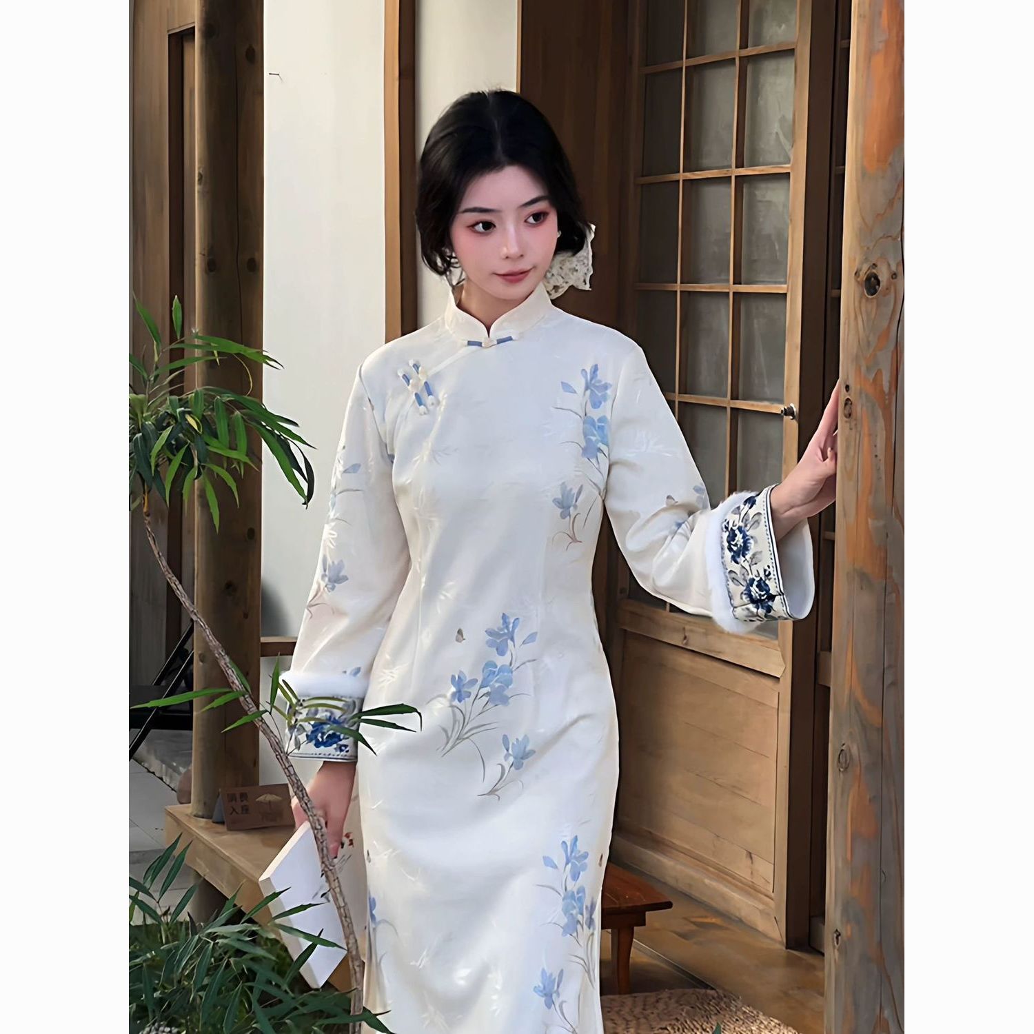 新中式加绒加厚旗袍2025新款冬季改良版温婉淑女范日常显瘦连衣裙