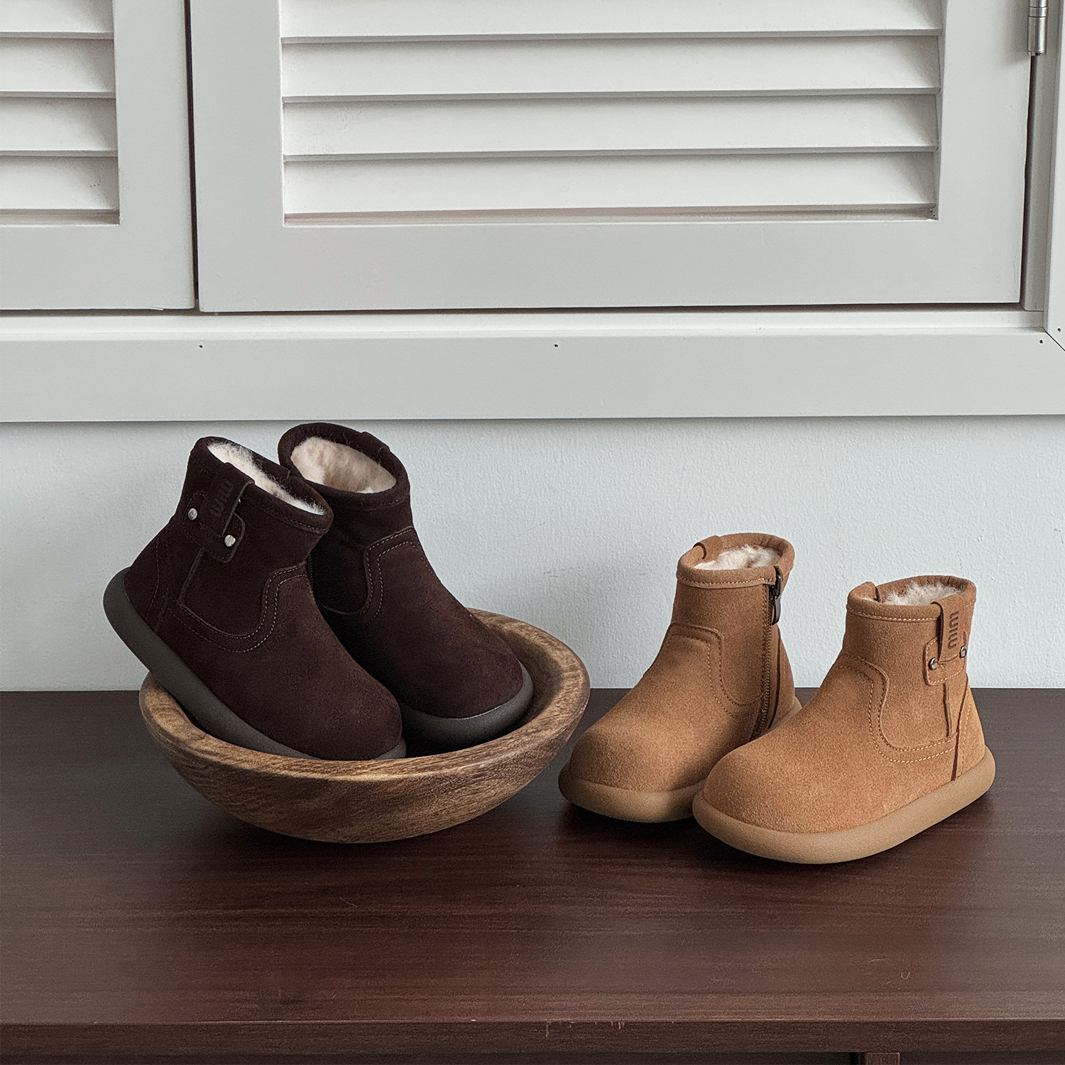 儿童大棉靴子2025冬季新款马丁靴