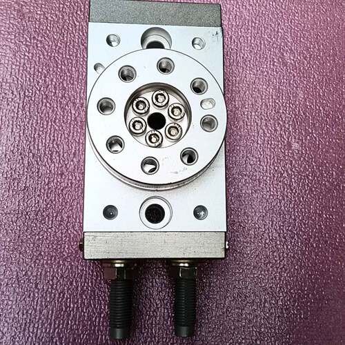 可维修旋转气缸，型号可能是MSQB50A或HRQ50A，具体型议价