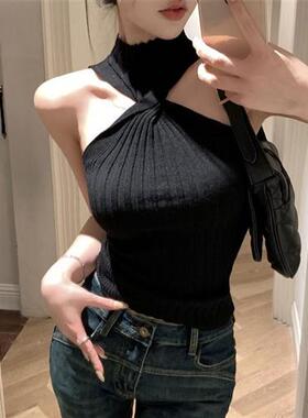 黑色针织辣妹吊带交叉背心秋季2024新款修身无袖性感打底短款上衣
