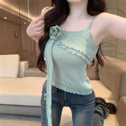 2024夏季新款氛围感纯欲韩系修身花朵风木耳边不规则吊带上衣性感