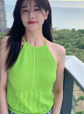 性感辣妹绿色吊带背心法式女修身设计感挂脖无袖针织短款气质上衣