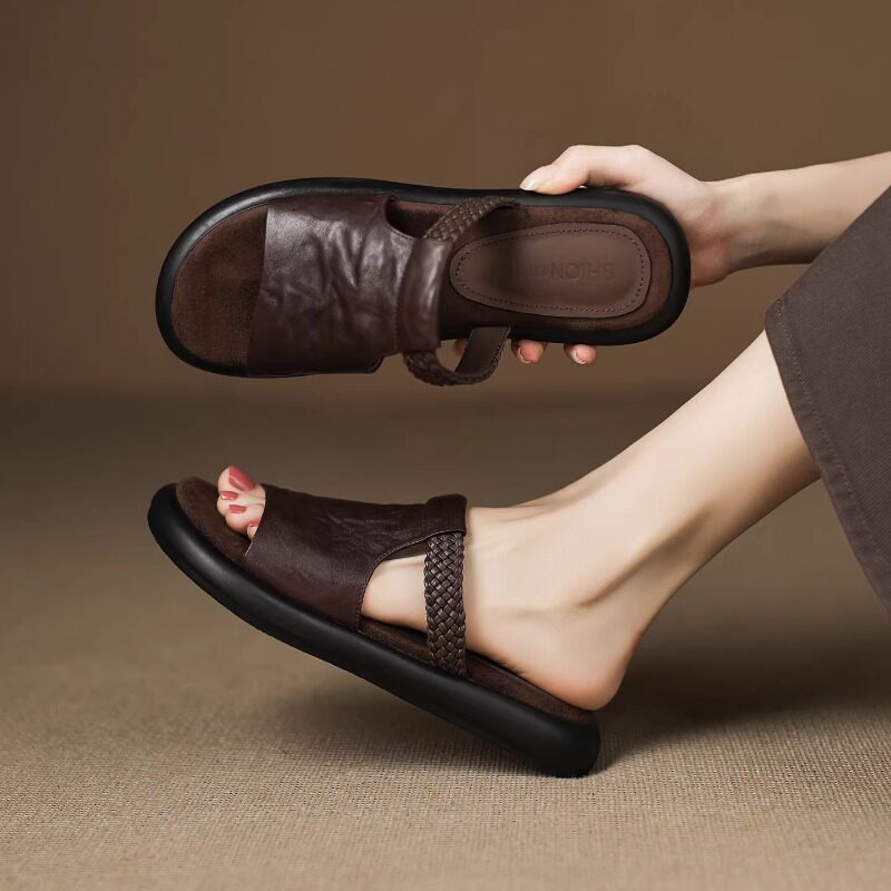 巨柔软！真皮休闲厚底松糕凉拖鞋女夏外穿百搭简约平底度假一字拖