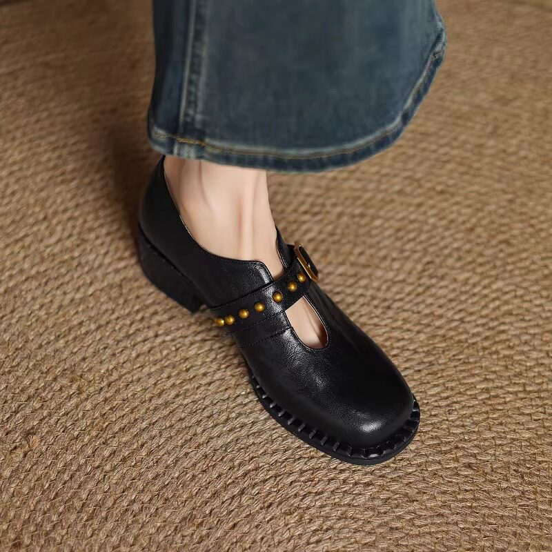 强推掌柜自留～！真皮方头一字带复古铆钉粗跟乐福鞋女英伦风单鞋