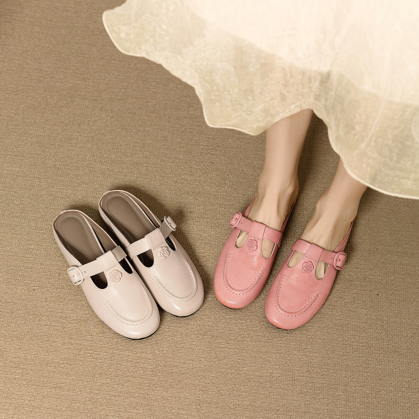 软羊皮圆头山茶花包头半拖鞋女2025夏新款穆勒鞋粉红色t字带凉拖