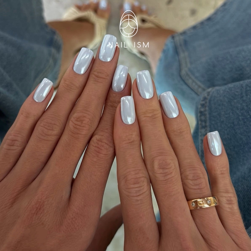 NAILISMbaby蓝夏季度短方美甲