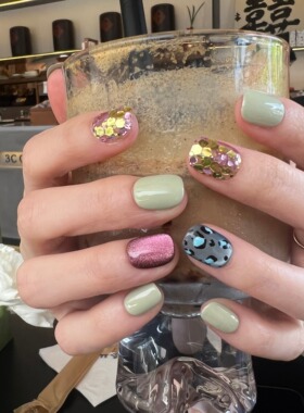 HESASA|新款显白撞色牛油果绿短款豆豆成品可拆美甲纯手工穿戴甲