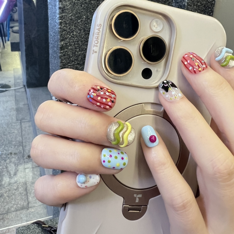 HESASA|小众新品卡通风设计黑猫主题可爱短款美甲纯手工穿戴甲