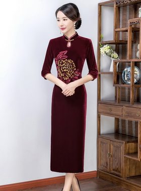 鸿韵绣丝绒七分袖手绘高档旗袍