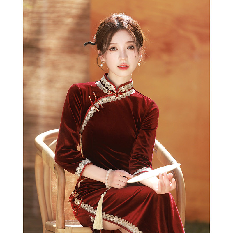 红色旗袍2026新春秋冬季长袖结婚喜妈妈敬酒服高级感丝绒中袖礼服
