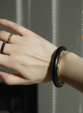 珠宝手镯墨玉缘物圆条和田玉