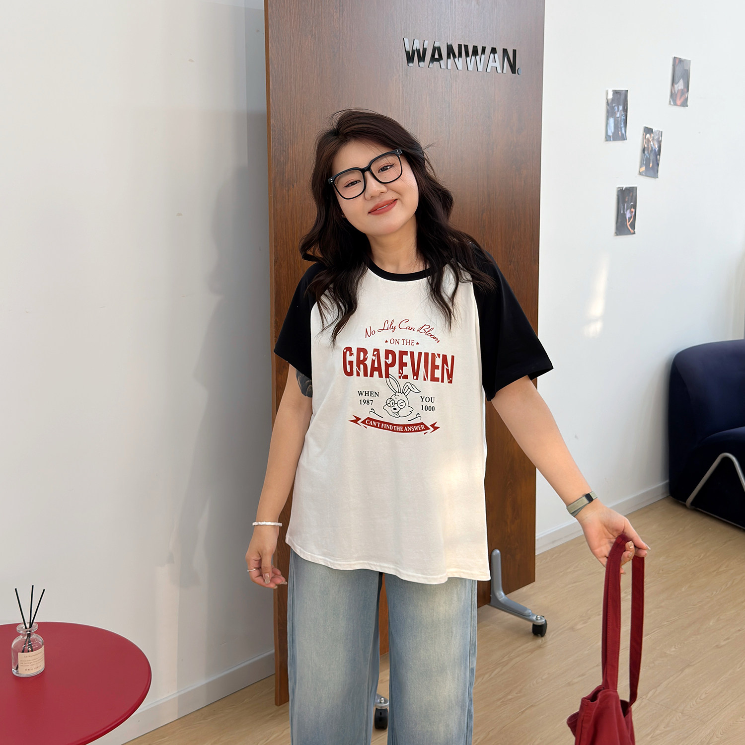 宛宛大码女装胖mm显瘦遮肚子宽松慵懒风拼接插肩袖t恤上衣夏短袖图片