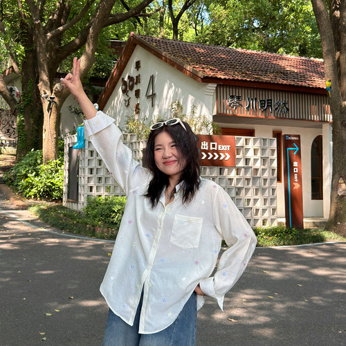 宛宛大码女装刺绣防晒衬衫外套超薄夏季新款胖mm开衫宽松衬衣上衣