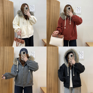 宛宛大码 微胖mm百搭显瘦加绒加厚毛领外套 复古设计感卫衣2025冬季