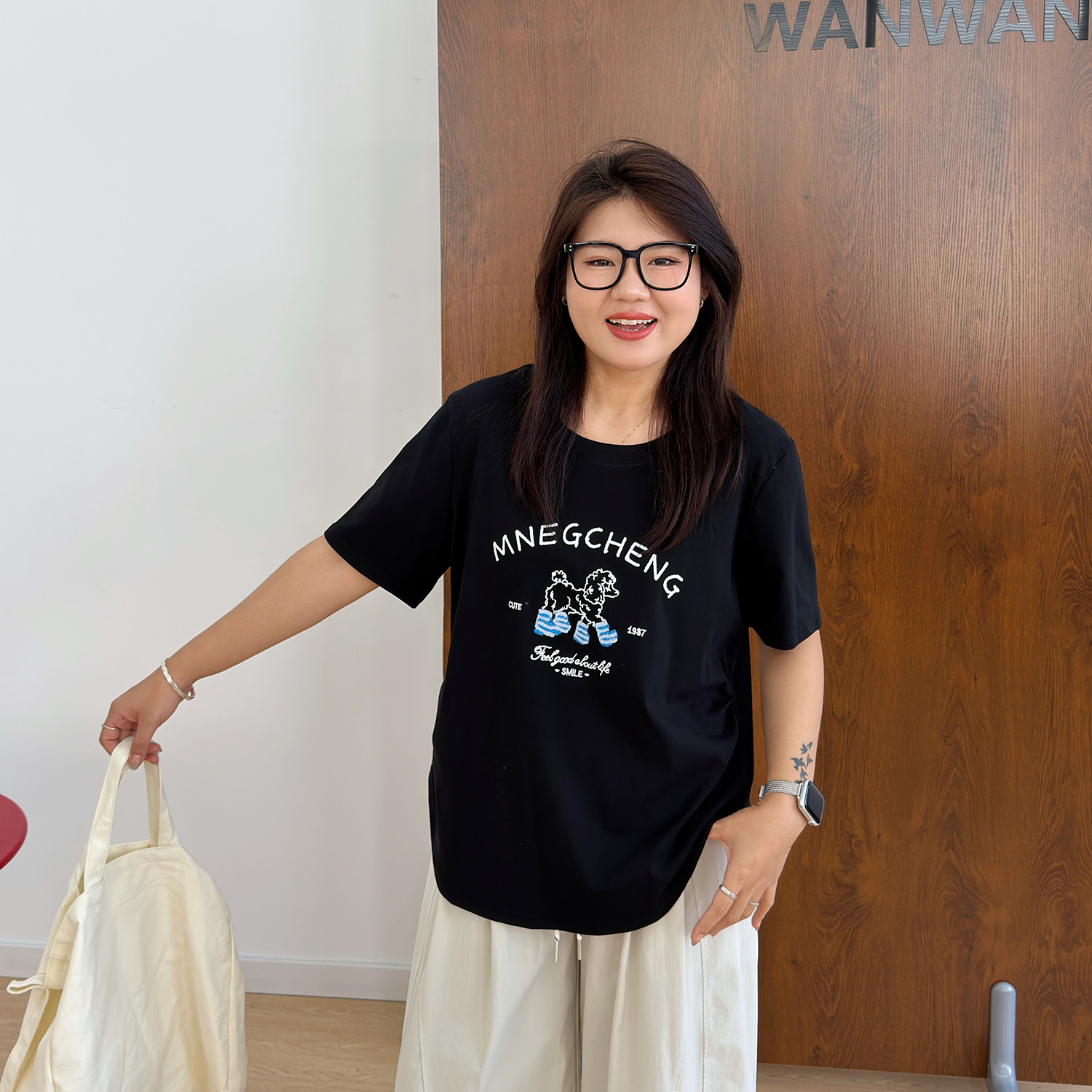 宛宛大码女装胖mm夏季韩系甜酷印花收腰褶皱宽松显瘦短袖T恤上衣图片