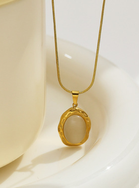 欧美ins风毛衣链感百搭锁骨链复古猫眼石椭圆吊坠钛钢项链