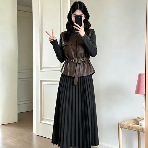 实拍大码轻奢高级感连衣裙女2026秋冬季胖妹妹时尚洋气气质两件套