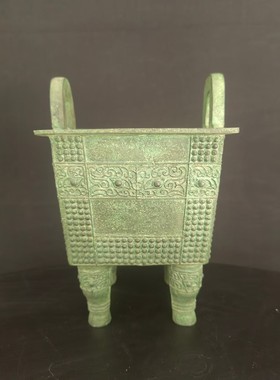 复古青铜商乳丁纹方鼎摆件