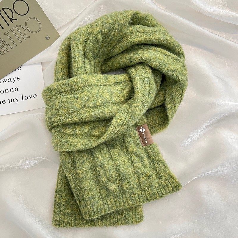 日本GP显白牛油果绿麻花围巾女冬季情侣款韩版百搭纯色保暖围脖潮